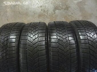 Pneu 185/60/15, 185-60-15, 185 60 15. -