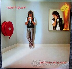 LP deska - Robert Plant - Pictures At Eleven
