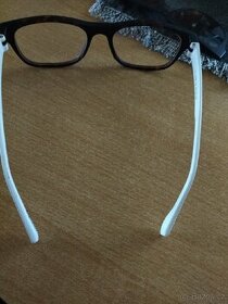 Brýlova obruba