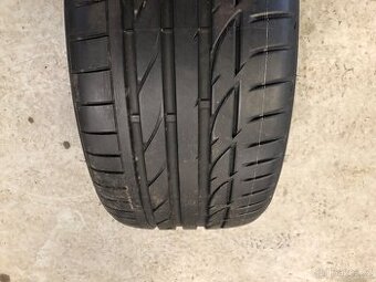 Pneu Bridgestone 255/35/19