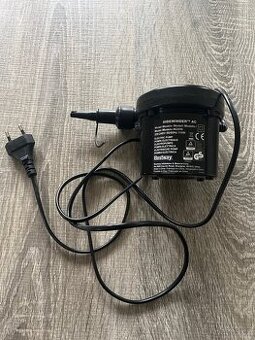 Pumpa na matrace - 1