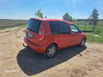 ŠKODA ROOMSTER