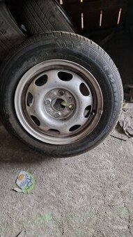 Kolo na Polo 6N1 plechove 165/70 R13