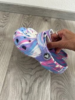 Crocs j1 - 1
