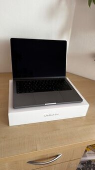 Apple MacBook Pro 14, M2 Pro, 16 GB RAM, 512 GB SSD - 1