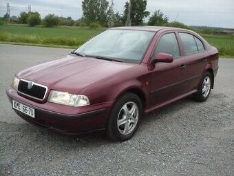 Škoda Octavia 1.9TDi,66kw,ČR