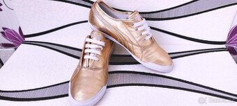 SENZAČNÍ DÁMSKÉ TENISKY - PUMA - vel. 41