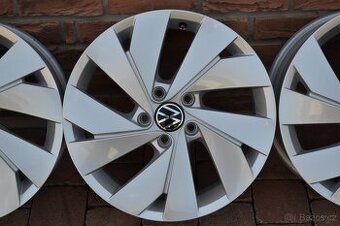 5x112 R17 Hliníkové disky Originál VW Golf 8