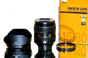 Nikon AF-S Nikkor 16-80mm VR + UV Kenko 72mmTOP STAV