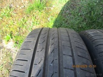 Prodám letní pneu 225-55-17 Pirelli Cinturato P7-cca.6mm