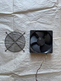 Ventilátor/větrák Nidec UltraFlo 120mm (12V / 1.18A)