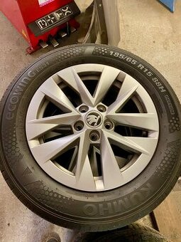 Disky s pneu R15 5x100 original škoda FABIA IV