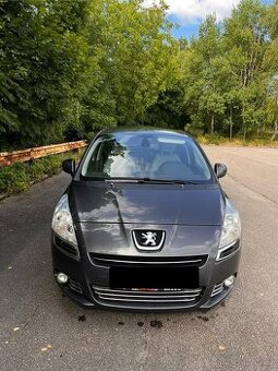 Peugeot 5008 1.6 HDi, r. 2012, 5 míst, super výbava, TOP sta