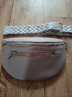 Crossbody kabelka - 1