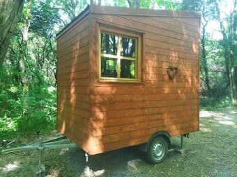 Dřevěná mini maringotka / tiny house / stánek
