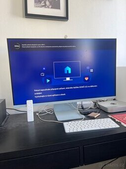 Samsung Smart Monitor M7