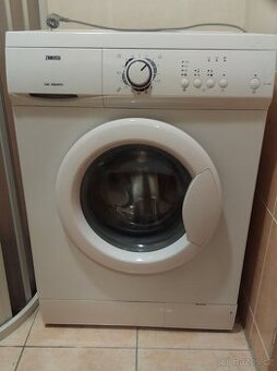 Pračka Zanussi