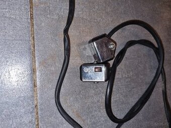 Tlačítko vypnutí motoru babeta 210,zkratovač
