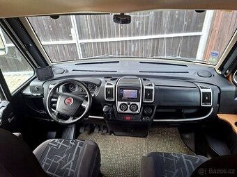 Obytné auto, karavan