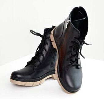 Dámské boty z pravé kůže