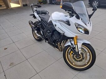 YAMAHA FZ8 ( Fazer )