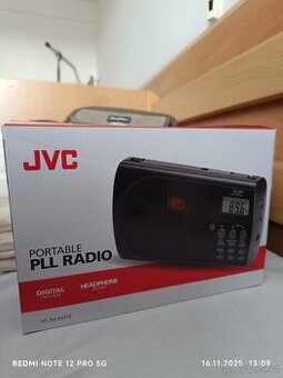 JVC rádio s budíkem 100% stav