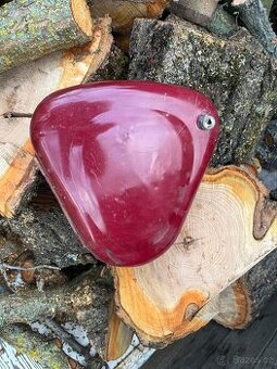 Kastlík baterie Jawa pérák