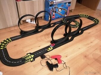 Autodráha Spirale Infernale - délka 11.3m 