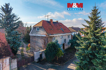 Prodej rodinného domu 8+1, 2873 m² Račetice