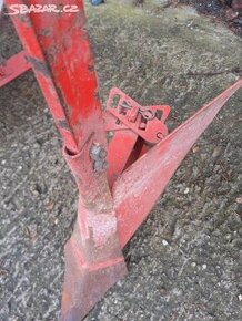 Prodám hrobkovaci radličku k malotraktorům tera vari viz fot
