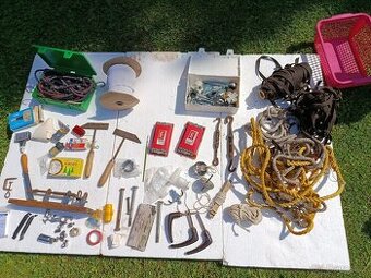 Mix věcí z dílny za 80 Kč