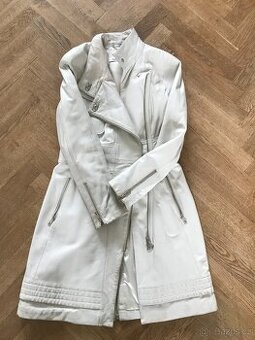 Kožený dámský kabát