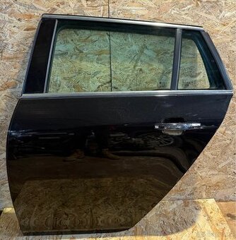 Opel Insignia A Combi, levé zadní dveře KOMPLETNE