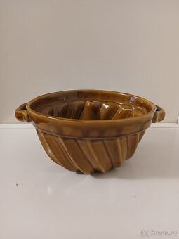 Keramická forma na pečení bábovka nová