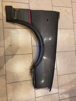 Blatník s lemem, mřížka Fiat Uno ie turbo