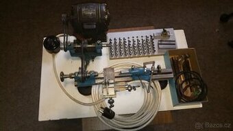 Hodinářský soustruh