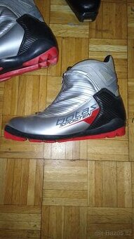 boty na běžky botas vel 45. sns