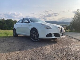 Alfa Romeo Giulietta 2.0 jtdm2 - 1
