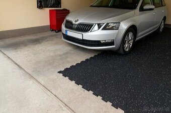 Gumová puzzle podlaha