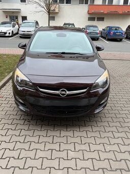Opel Astra J