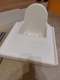 dětská jídelní židlička Ikea