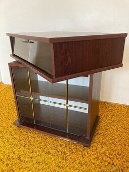 Otočná skříňka na TV, dekor mahagon