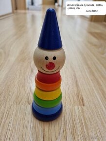 Hračky - dřevěné, jemna motorika