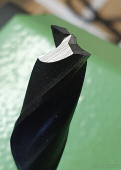 Bruska na vrtáky do plechu VDG - 13S (165 - 180°)