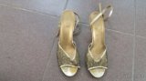 dámské zlaté páskové boty vel. 37