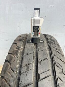 Pneu 205/75/16C Continental