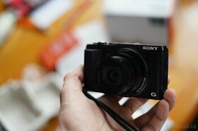 Sony HX60 - kompaktní foťák s 30x opt. zoomem - ZAMLUVENO