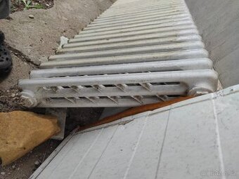 Litinový  radiator