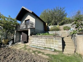 Zahrada se zděnou chatou, 392m2, Domažlice
