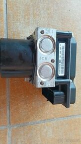 Škoda fabie  jednotka ABS